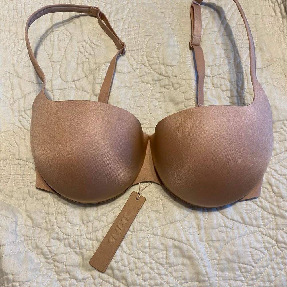 SKIMS Women's Nude Bra ultimate push-up balconette 32DD BRAND NEW W/ TAGS
